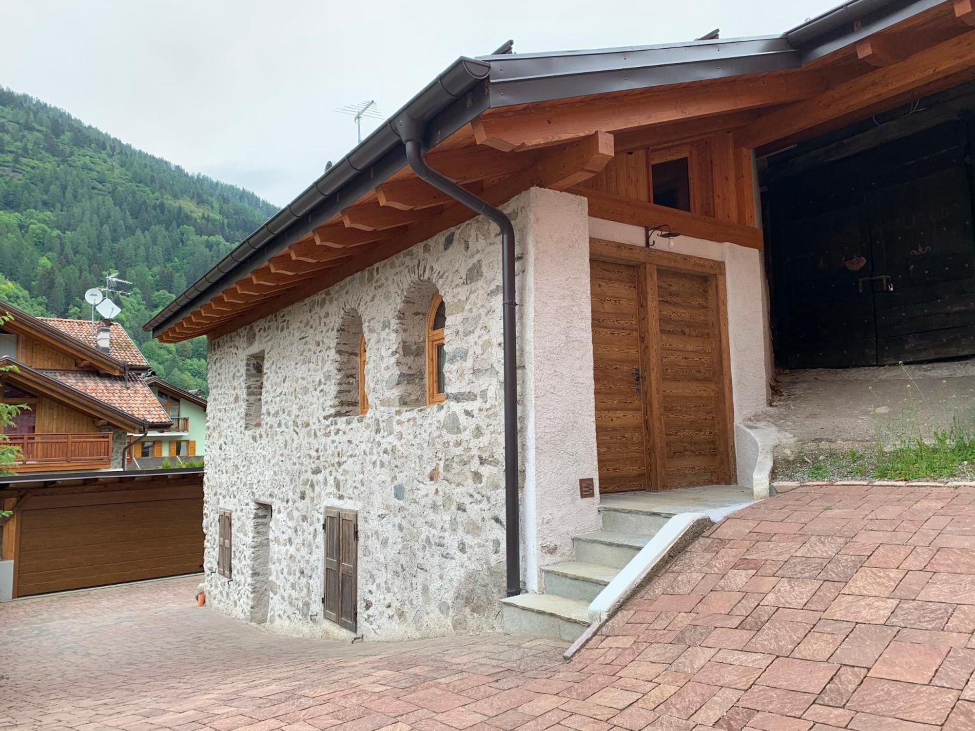 ペッリッツァーノ Casa Tomaselliアパートホテル エクステリア 写真