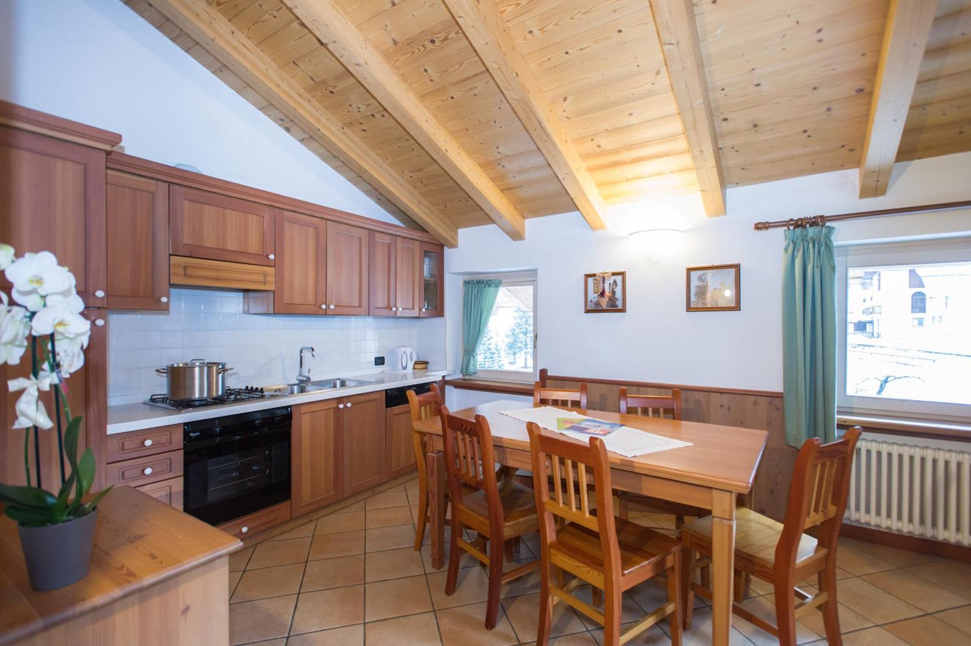 ペッリッツァーノ Casa Tomaselliアパートホテル エクステリア 写真