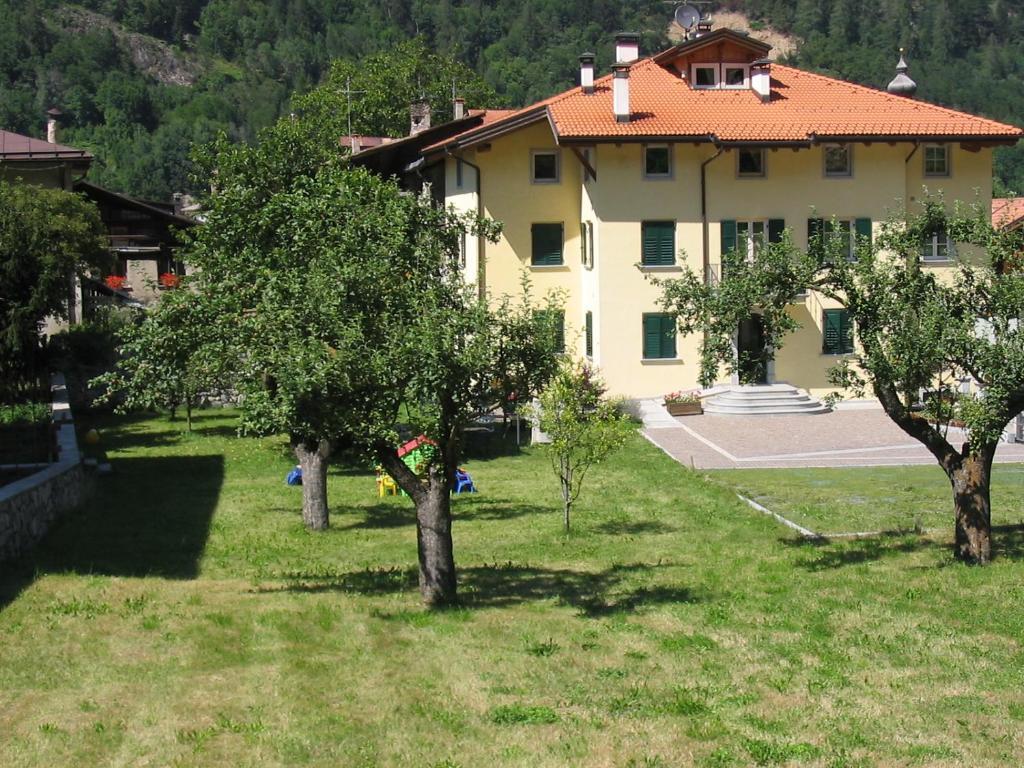 ペッリッツァーノ Casa Tomaselliアパートホテル エクステリア 写真