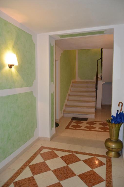 ペッリッツァーノ Casa Tomaselliアパートホテル エクステリア 写真